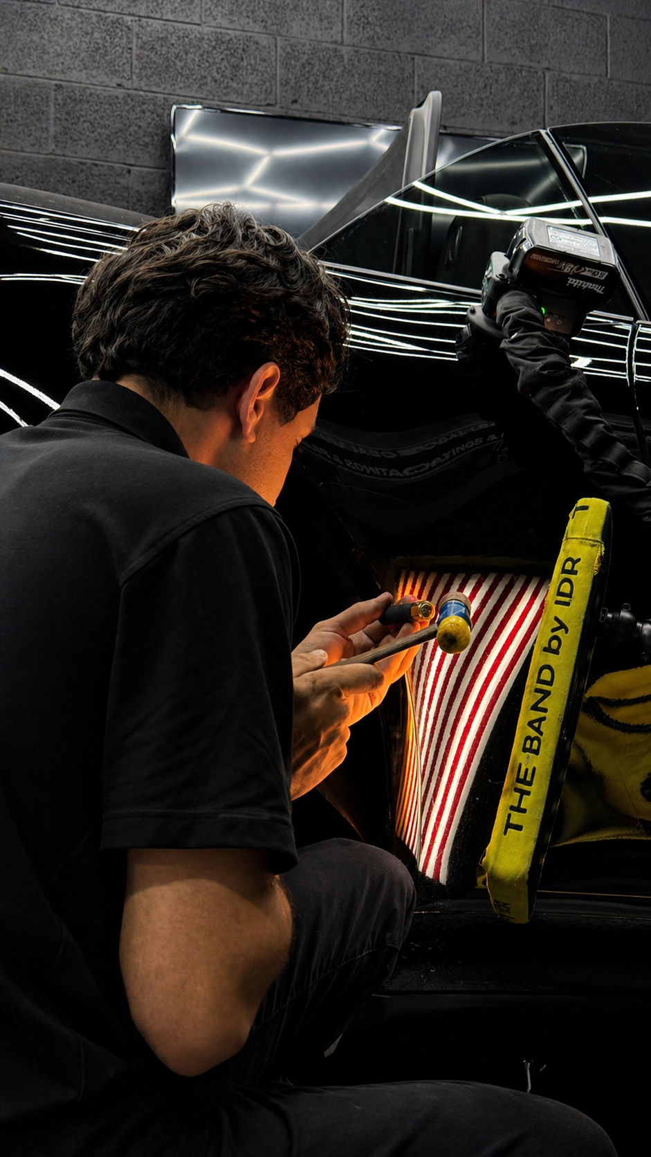 Reparación de Abolladuras sin Pintura para autos clásicos